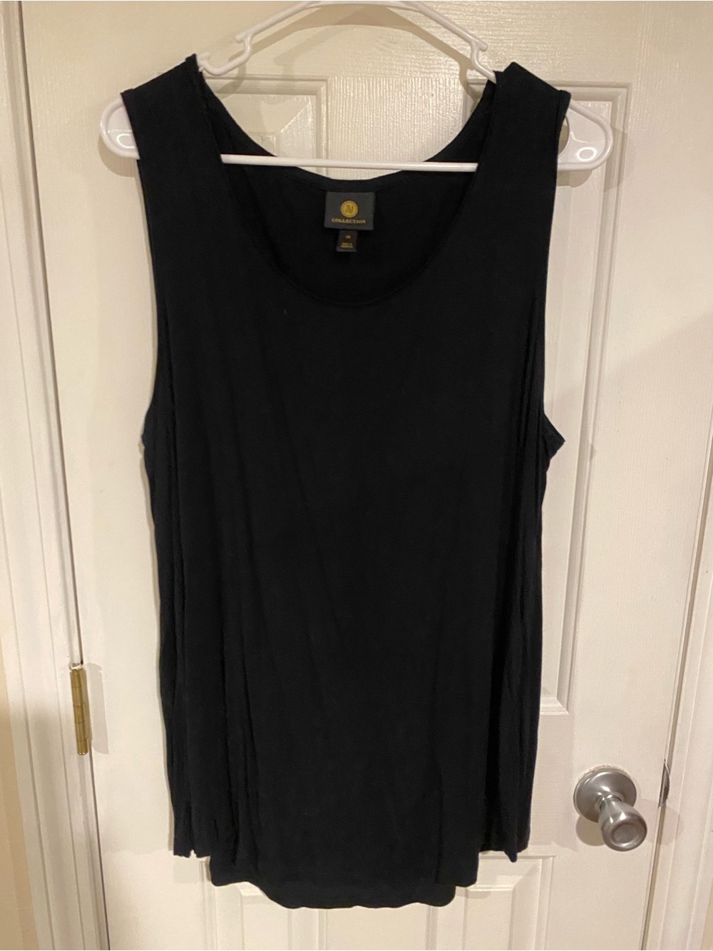 JM Collection Black Scoop Neck Sleeveless Tank Top